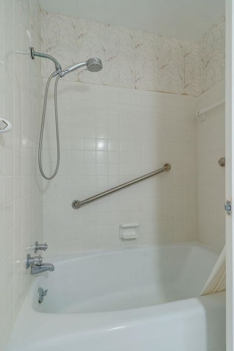 Tiny photo for 2926 Abbotsford Way, Tallahassee, FL 32312 (MLS # 389263)