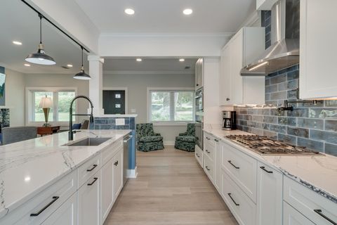 Tiny photo for 2012 Lee Avenue, Tallahassee, FL 32308 (MLS # 397742)