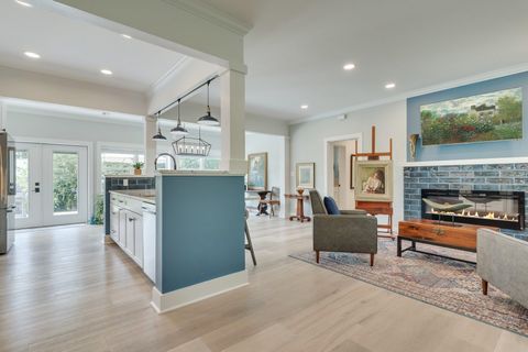 Tiny photo for 2012 Lee Avenue, Tallahassee, FL 32308 (MLS # 397742)