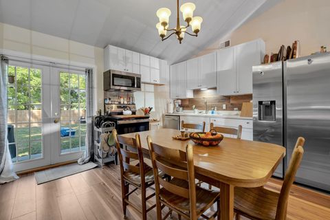 Tiny photo for 5811 BOMBADIL Court, Tallahassee, FL 32303 (MLS # 398873)