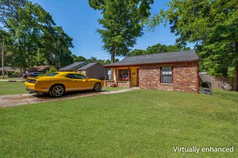 Tiny photo for 5811 BOMBADIL Court, Tallahassee, FL 32303 (MLS # 398873)