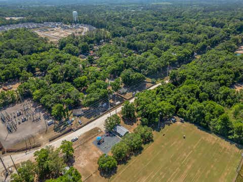 Tiny photo for 5811 BOMBADIL Court, Tallahassee, FL 32303 (MLS # 398873)