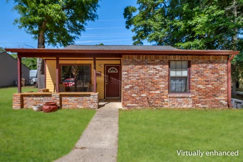 Tiny photo for 5811 BOMBADIL Court, Tallahassee, FL 32303 (MLS # 398873)