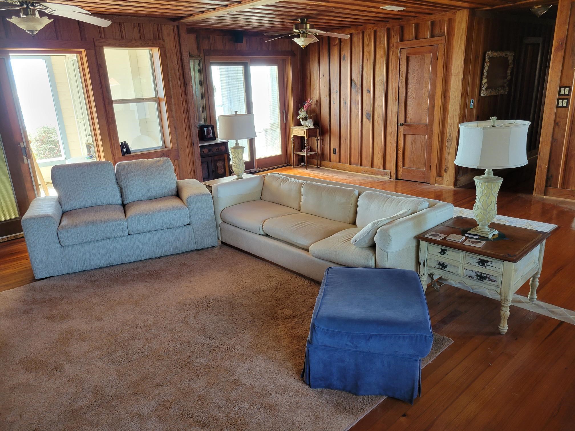 1433 Alligator Drive