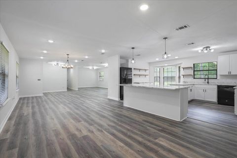 2316 Monaco Dr Tallahassee FL 32308