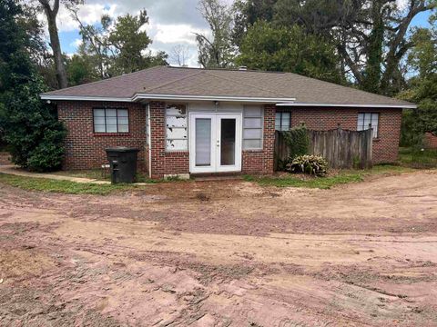 Tiny photo for 2196 Amelia Circle Circle, Tallahassee, FL 32304 (MLS # 391884)