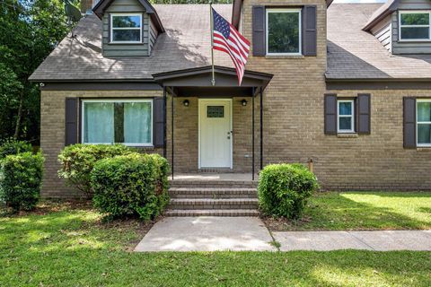 A home in TALLAHASSEE