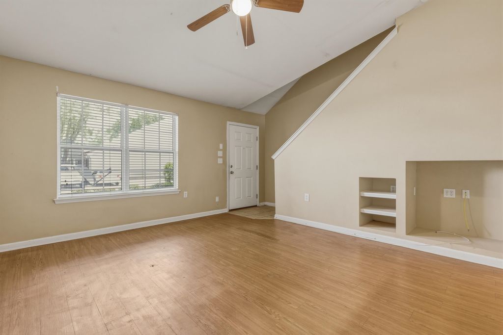 Photo of 2738 W Tharpe Street #804, Tallahassee, FL 32303 (MLS # 399862)