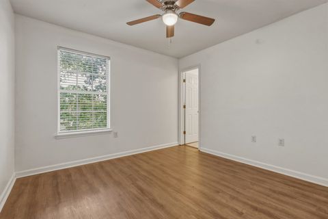 Tiny photo for 2738 W Tharpe Street #804, Tallahassee, FL 32303 (MLS # 399862)
