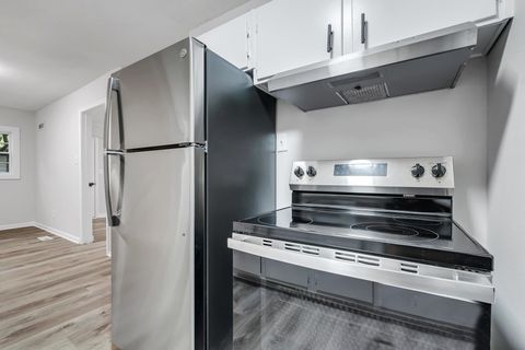 Tiny photo for 2131 Oxford Road, Tallahassee, FL 32304 (MLS # 394974)