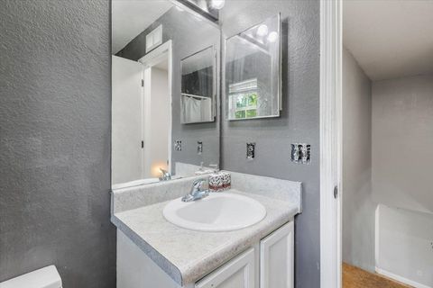 Tiny photo for 10480 Elgin Lane, Tallahassee, FL 32305 (MLS # 397321)