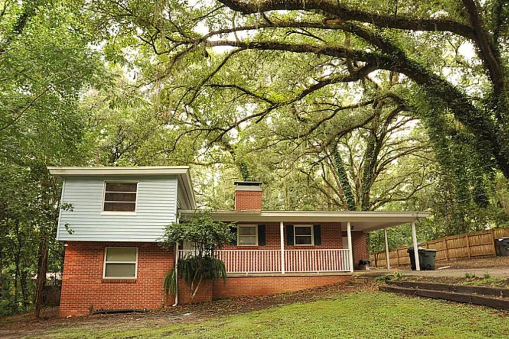 Photo of 1705 Sunset Lane, Tallahassee, FL 32303 (MLS # 395906)