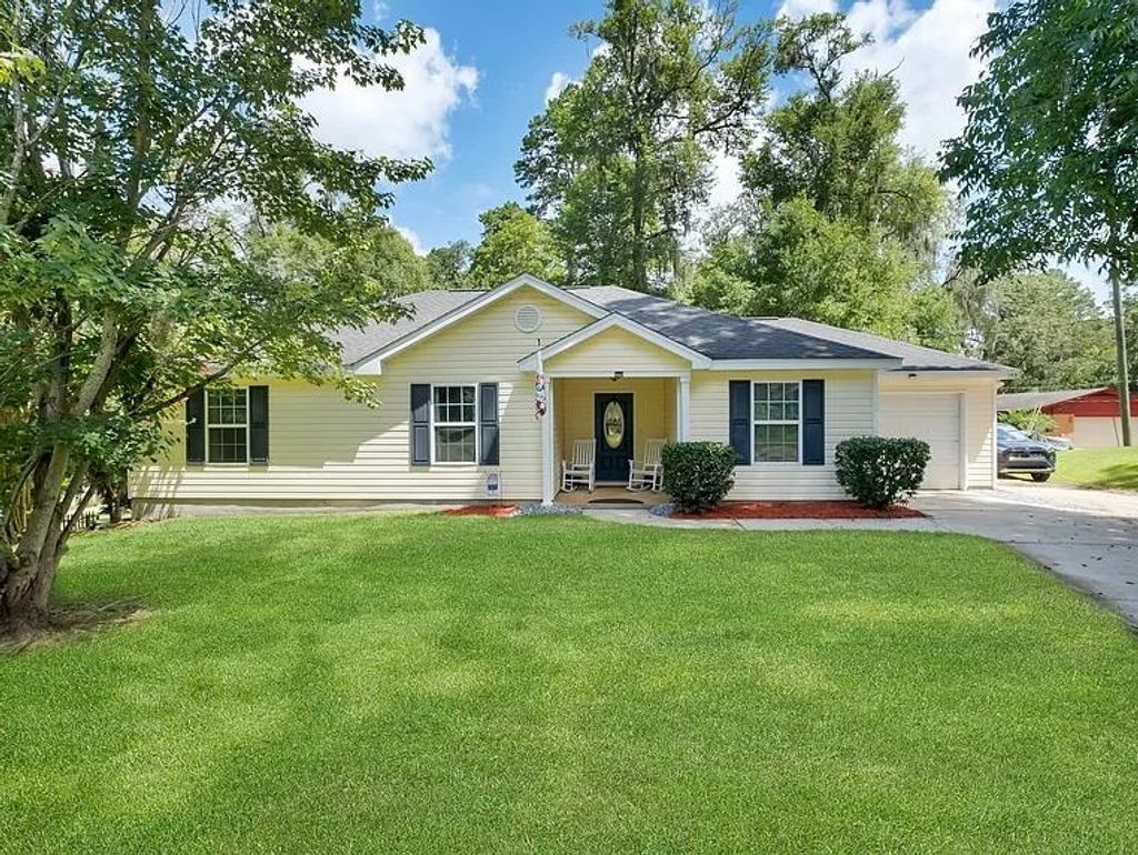 Photo of 153 Louis John Lane, Tallahassee, FL 32312 (MLS # 396219)