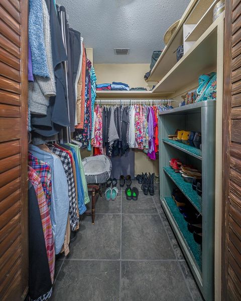 Tiny photo for 3006 Southshore Circle, Tallahassee, FL 32312 (MLS # 385469)