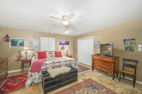 Tiny photo for 3006 Southshore Circle, Tallahassee, FL 32312 (MLS # 385469)