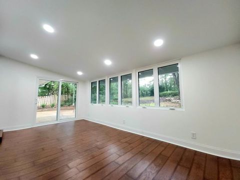 Tiny photo for 1522 ATAPHA NENE, Tallahassee, FL 32301 (MLS # 394233)