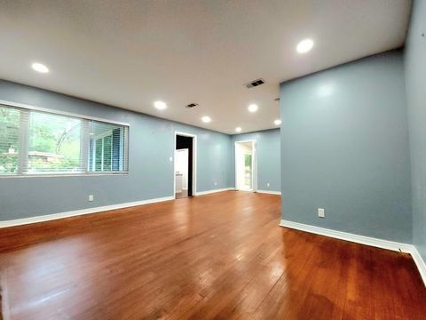 Tiny photo for 1522 ATAPHA NENE, Tallahassee, FL 32301 (MLS # 394233)