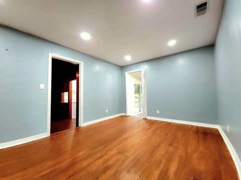 Tiny photo for 1522 ATAPHA NENE, Tallahassee, FL 32301 (MLS # 394233)