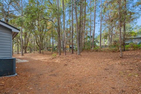 Tiny photo for 3336 Nottingham Drive, Tallahassee, FL 32312 (MLS # 394490)