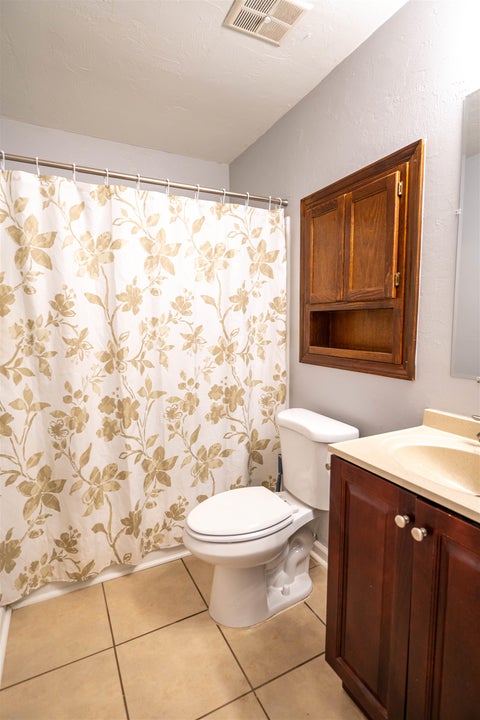 Tiny photo for 2109 Pecan Lane #B, Tallahassee, FL 32303 (MLS # 400761)