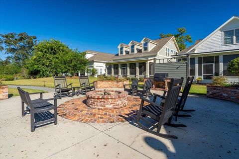 Tiny photo for 1207 Braemore Way, Tallahassee, FL 32308 (MLS # 388763)