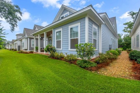 Tiny photo for 1207 Braemore Way, Tallahassee, FL 32308 (MLS # 388763)