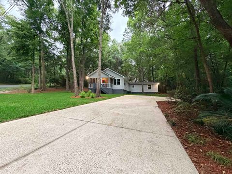 Tiny photo for 3735 Ravine Drive, Tallahassee, FL 32312 (MLS # 401641)