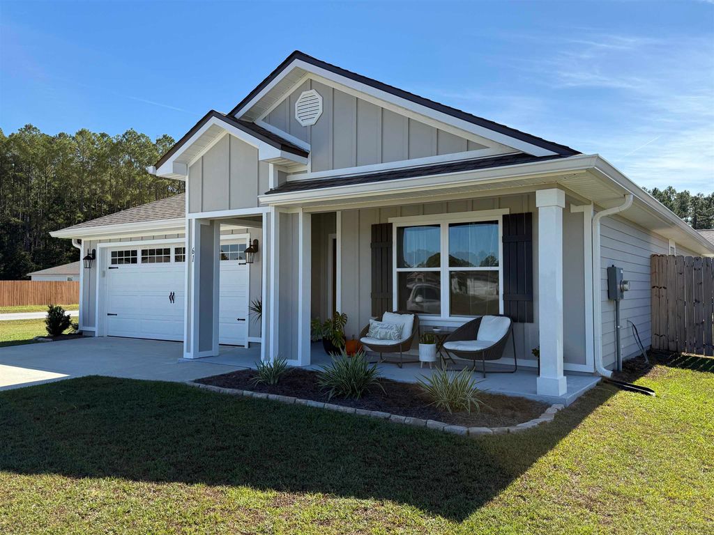 Photo of 61 Planters Ridge Lane, Crawfordville, FL 32327 (MLS # 392481)
