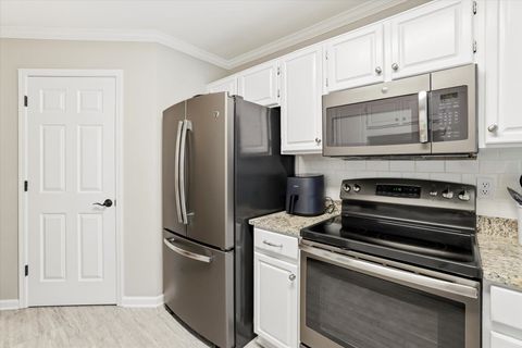 Tiny photo for 181 Love Ridge Court, Tallahassee, FL 32312 (MLS # 401432)