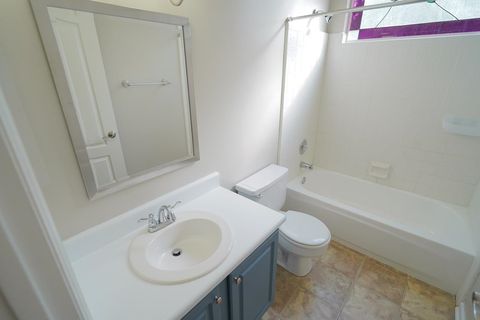 Tiny photo for 1908 E Wagon Wheel Circle, Tallahassee, FL 32317 (MLS # 398558)