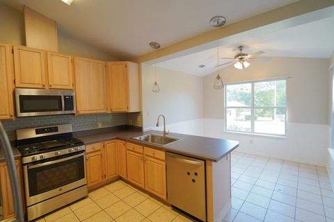 Tiny photo for 1908 E Wagon Wheel Circle, Tallahassee, FL 32317 (MLS # 398558)