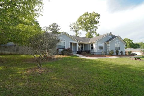 Tiny photo for 1908 E Wagon Wheel Circle, Tallahassee, FL 32317 (MLS # 398558)