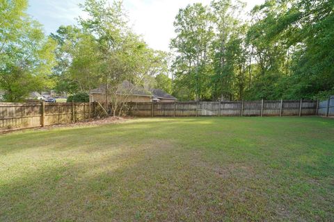 Tiny photo for 1908 E Wagon Wheel Circle, Tallahassee, FL 32317 (MLS # 398558)