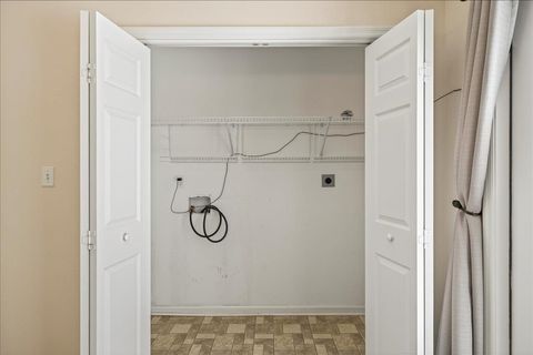 Tiny photo for 2704 Laurelwood Lane, Tallahassee, FL 32308 (MLS # 389717)