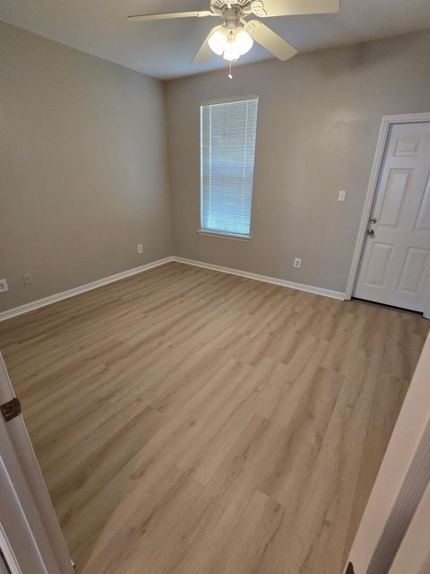Tiny photo for 3400 Old Bainbridge Road #105, Tallahassee, FL 32303 (MLS # 391388)