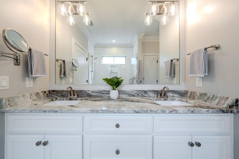 Tiny photo for 4016 Bending Court, Tallahassee, FL 32308 (MLS # 395989)