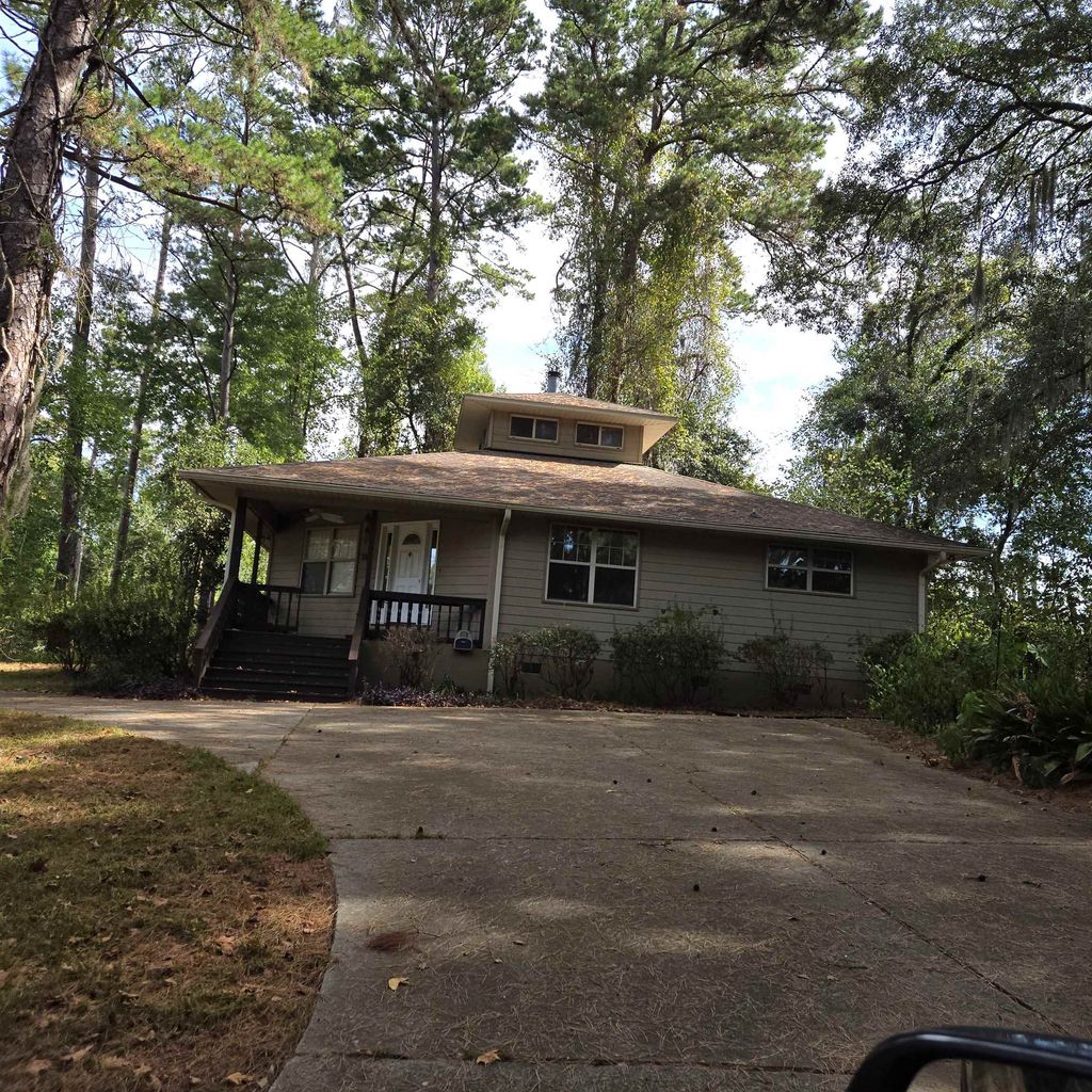 Photo of 2927 Sharer Road, Tallahassee, FL 32312 (MLS # 396865)