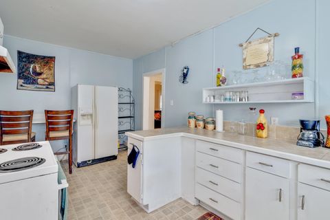 Tiny photo for 845 W Brevard Street, Tallahassee, FL 32304 (MLS # 391563)