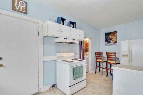 Tiny photo for 845 W Brevard Street, Tallahassee, FL 32304 (MLS # 391563)