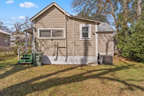 Tiny photo for 845 W Brevard Street, Tallahassee, FL 32304 (MLS # 391563)