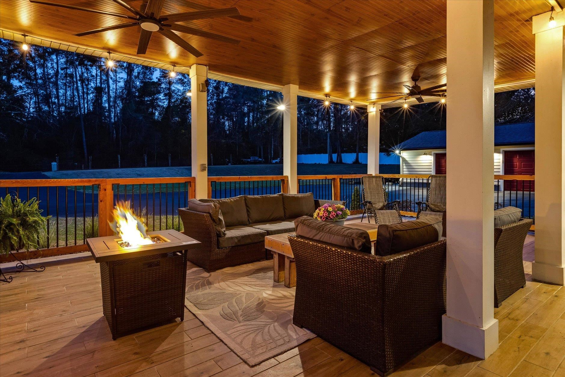 1204 FIRETHORNE Lane