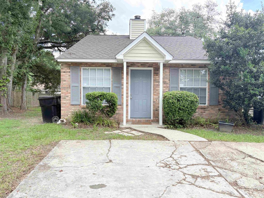 Photo of 3910 Gaffney Loop, Tallahassee, FL 32303 (MLS # 399493)