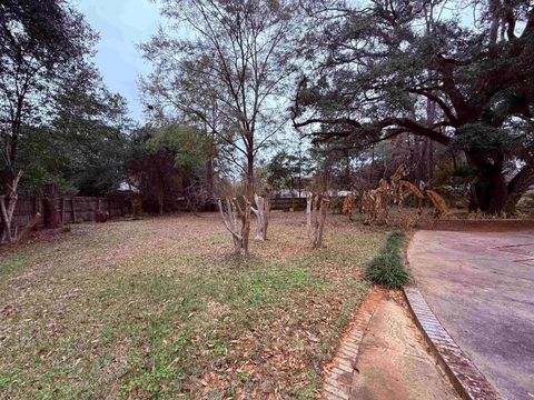 Tiny photo for 4916 Vernon Road, Tallahassee, FL 32317 (MLS # 395835)