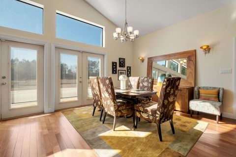 Tiny photo for 8701 Salem Road, Quincy, FL 32352 (MLS # 398069)