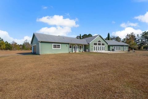 Tiny photo for 8701 Salem Road, Quincy, FL 32352 (MLS # 398069)