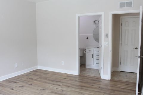 Tiny photo for 27 CHICKASAW Street, Panacea, FL 32346 (MLS # 401525)