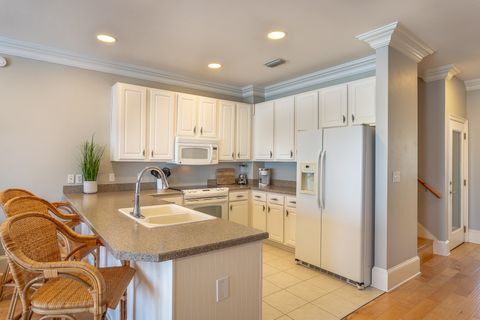 Tiny photo for 1648 Alligator Drive #319, Alligator Point, FL 32346 (MLS # 398950)