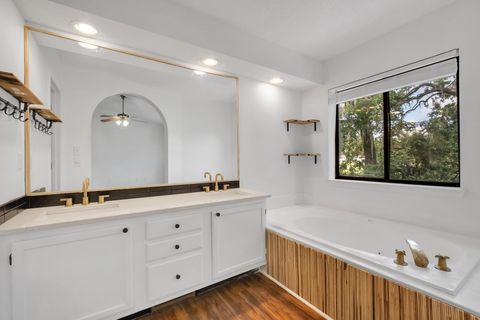 Tiny photo for 2818 Par Lane, Tallahassee, FL 32301 (MLS # 389196)