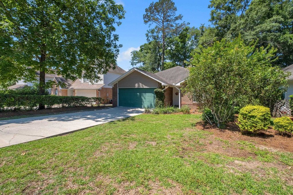 Photo of 5366 APPLEDORE Lane, Tallahassee, FL 32309 (MLS # 399969)