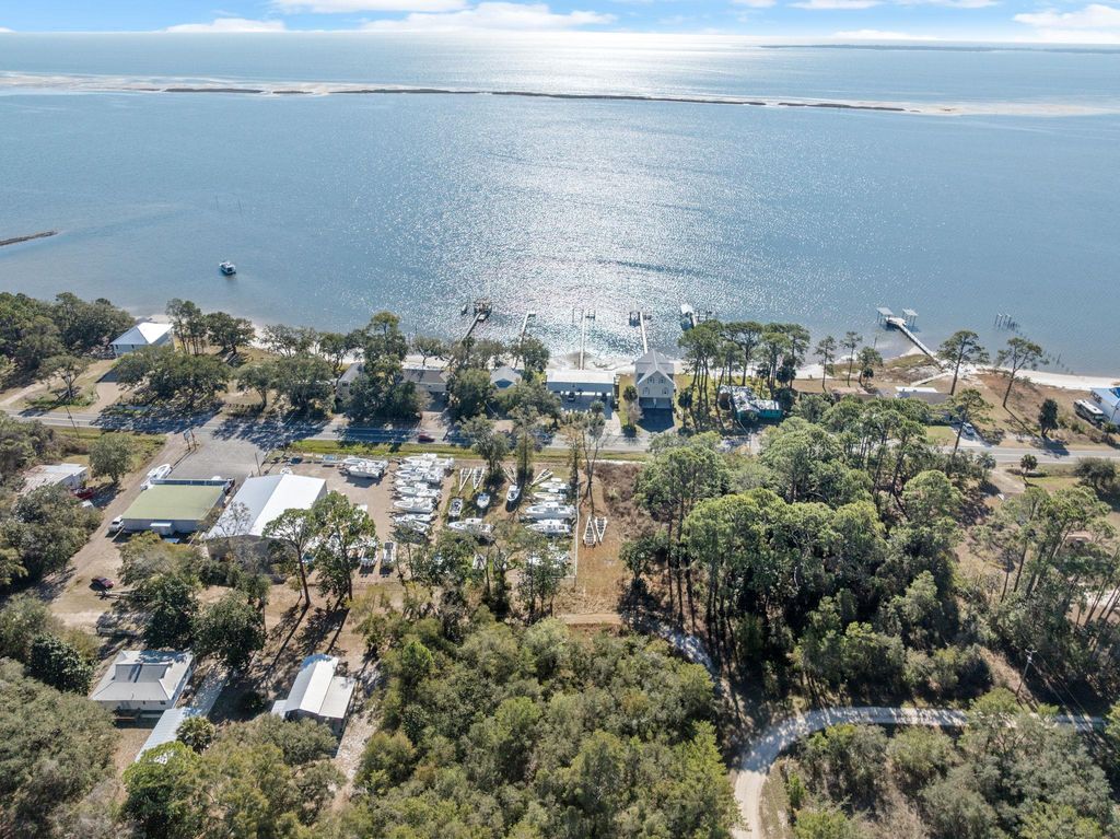 Photo of 115 Kansas Street, Carrabelle, FL 32322 (MLS # 400712)
